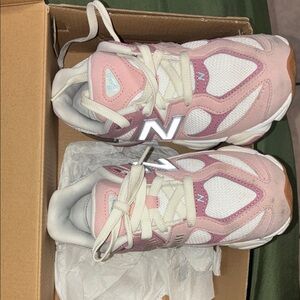 New Balance Pink and Gray Kids Shoe Box
